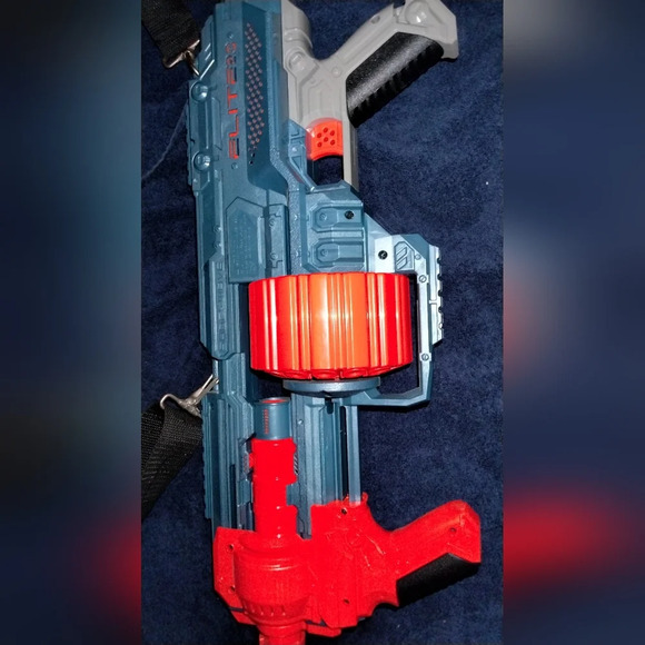 Nerf Elite 2.0 Shockwave RD-15 Blaster, 15-Dart Rotating Drum - Picture 5 of 7